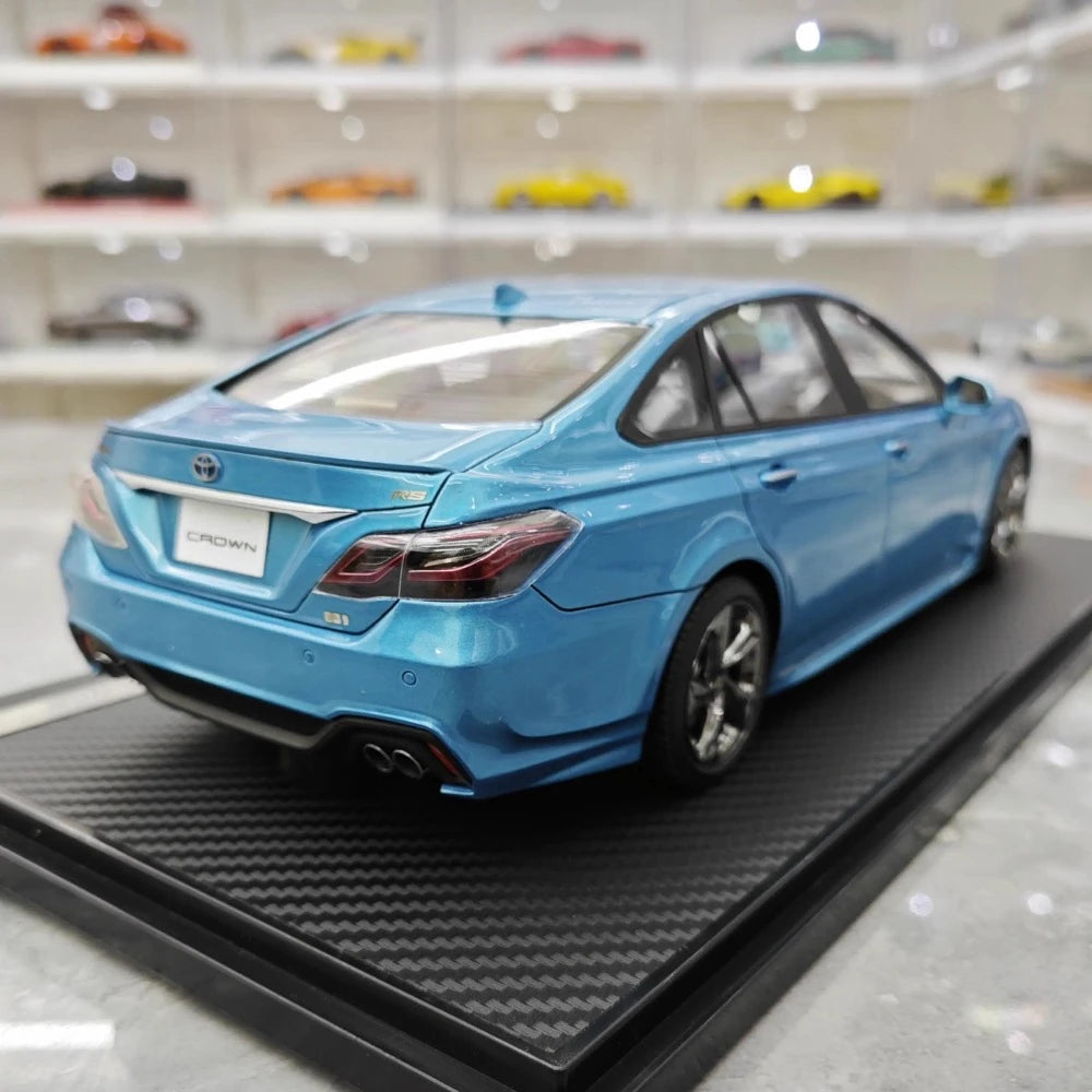 [Ignition] 1:18 Toyota 2020 Crown RS blu modellino di auto resina