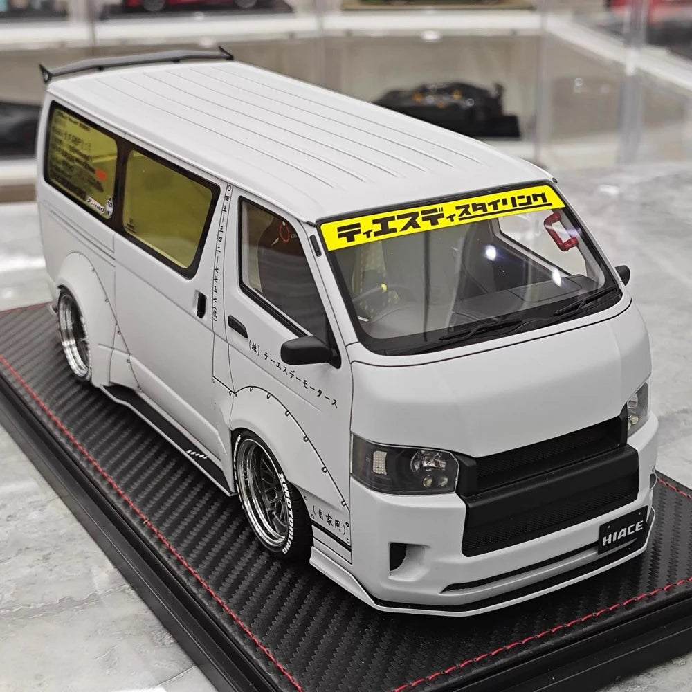 [Ignition] 1:18 Toyota 2023 Hiace TSD Works Gray Model Car Resin