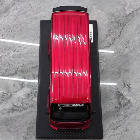 [Ignition] 1:18 Toyota 2023 Hiace TSD Works Red Model Car Resin