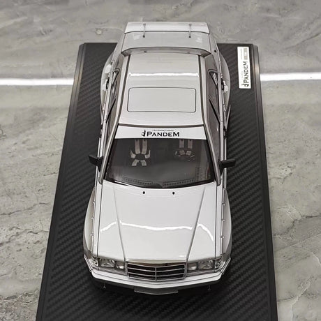 [Ignition] 1:18 Mercedes-Benz 1990 190E Pandem Rocket Bunny Silver Model Car Resin