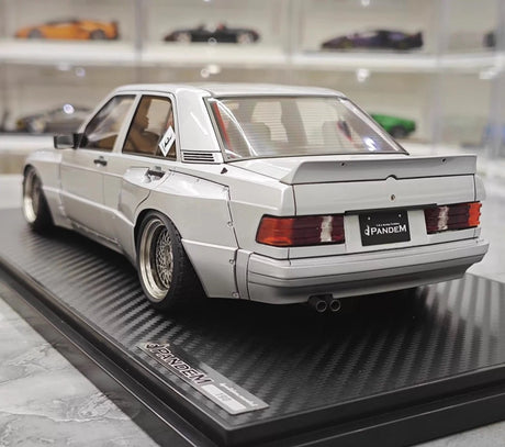 [Ignition] 1:18 Mercedes-Benz 1990 190E Pandem Rocket Bunny Silver Model Car Resin