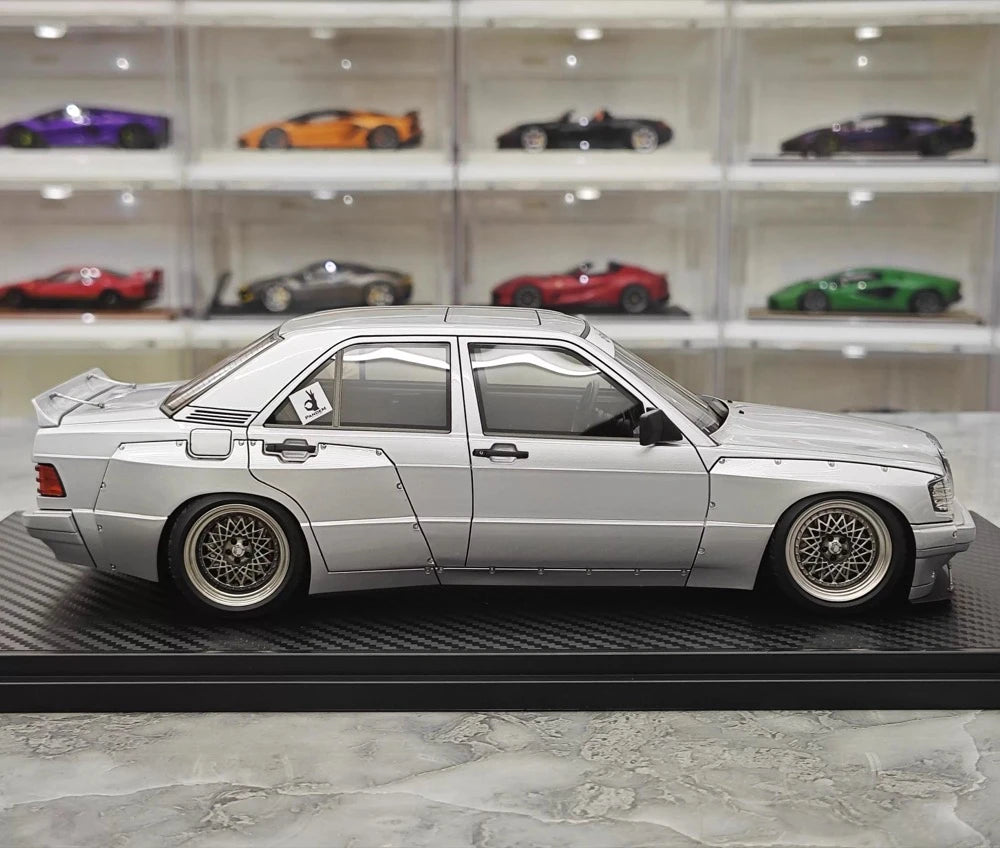 [Ignition] 1:18 Mercedes-Benz 1990 190E Pandem Rocket Bunny Silver Model Car Resin