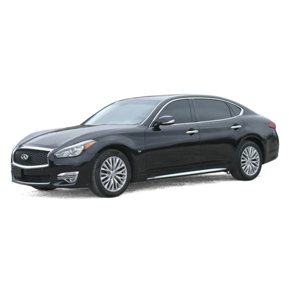 1:18 Infiniti 2017 Q70L Die Cast Model Car