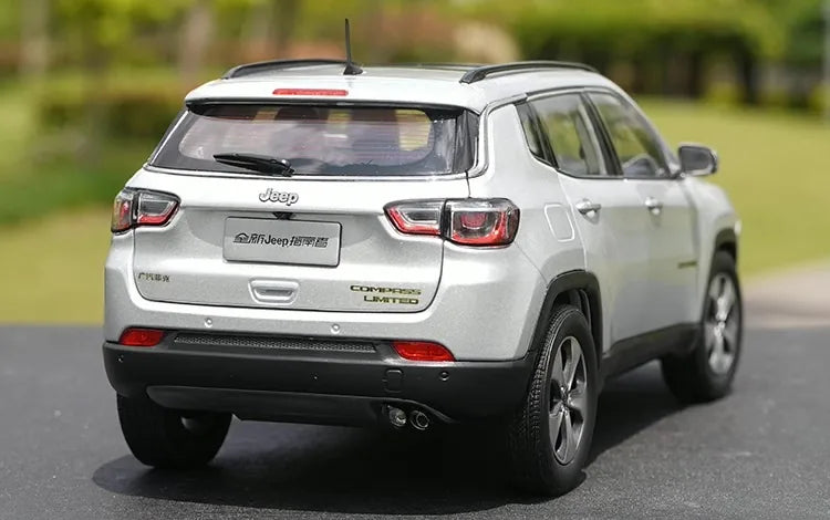 1:18 Jeep 2017 Compass Die Cast Model Car
