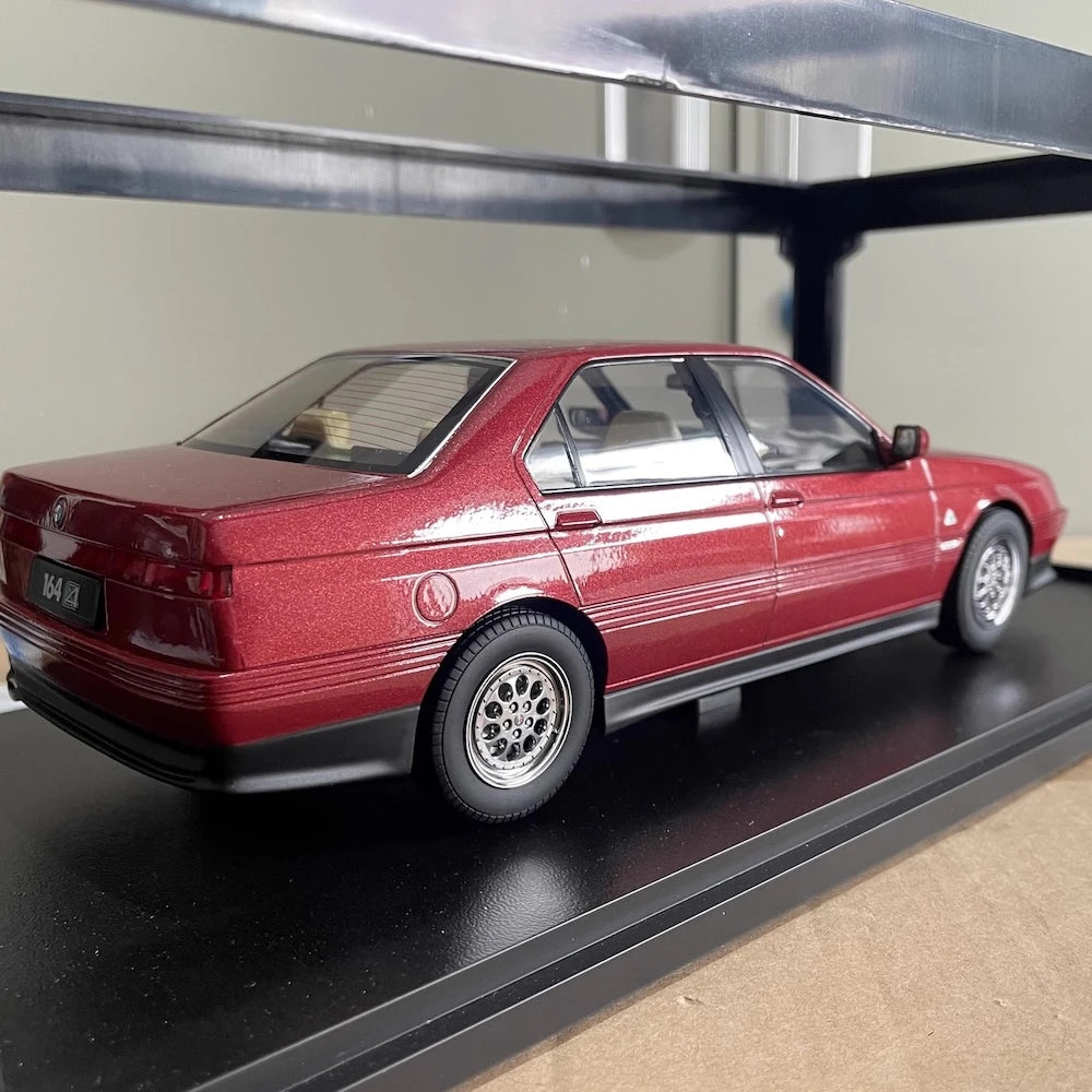 [KK Scale] 1:18 Alfa Romeo 1994 164 Q4 Red Model Car Die-Cast