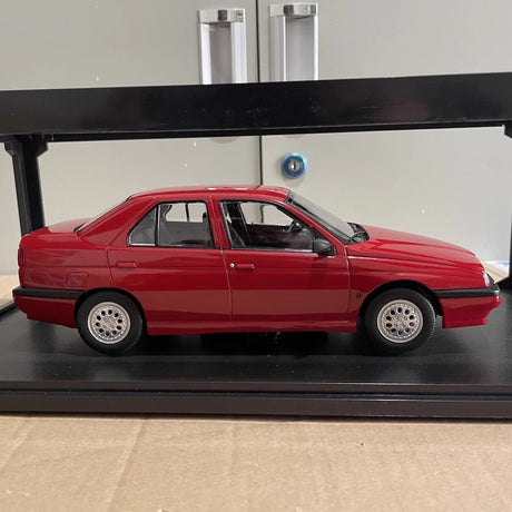 [KK Scale] 1:18 Alfa Romeo 1996 155 Red Model Car Die-Cast
