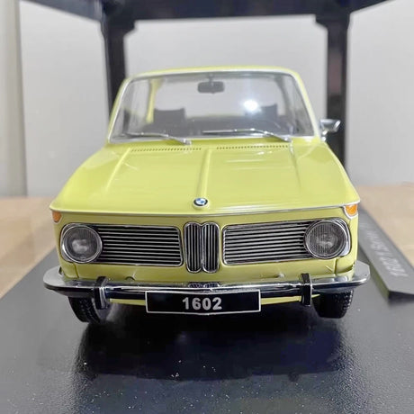 [KK échelle] 1:18 BMW 1971 1602 jaune voiture miniature Die-Cast