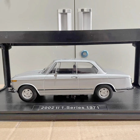 [KK échelle] 1:18 BMW 1971 2002 Ti argent voiture miniature Die-Cast