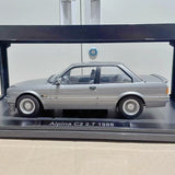 [KK Skala] 1:18 BMW 1988 E30 Alpina C2 2.7 grå modellbil Die-Cast
