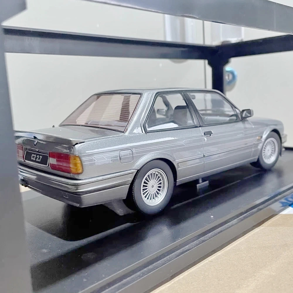 [KK Scala] 1:18 BMW 1988 E30 Alpina C2 2.7 grigio modellino di auto Die-Cast