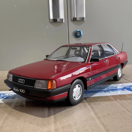 [KK Schaal] 1:18 Audi 1989 100 C3 rood modelauto Die-Cast
