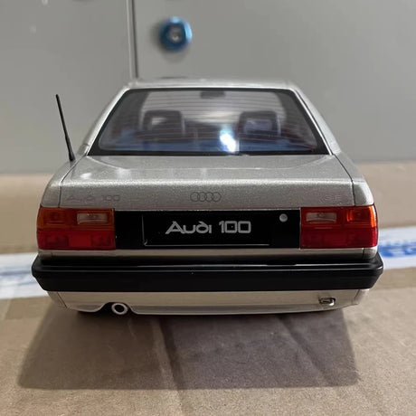 [KK Schaal] 1:18 Audi 1989 100 C3 zilver modelauto Die-Cast