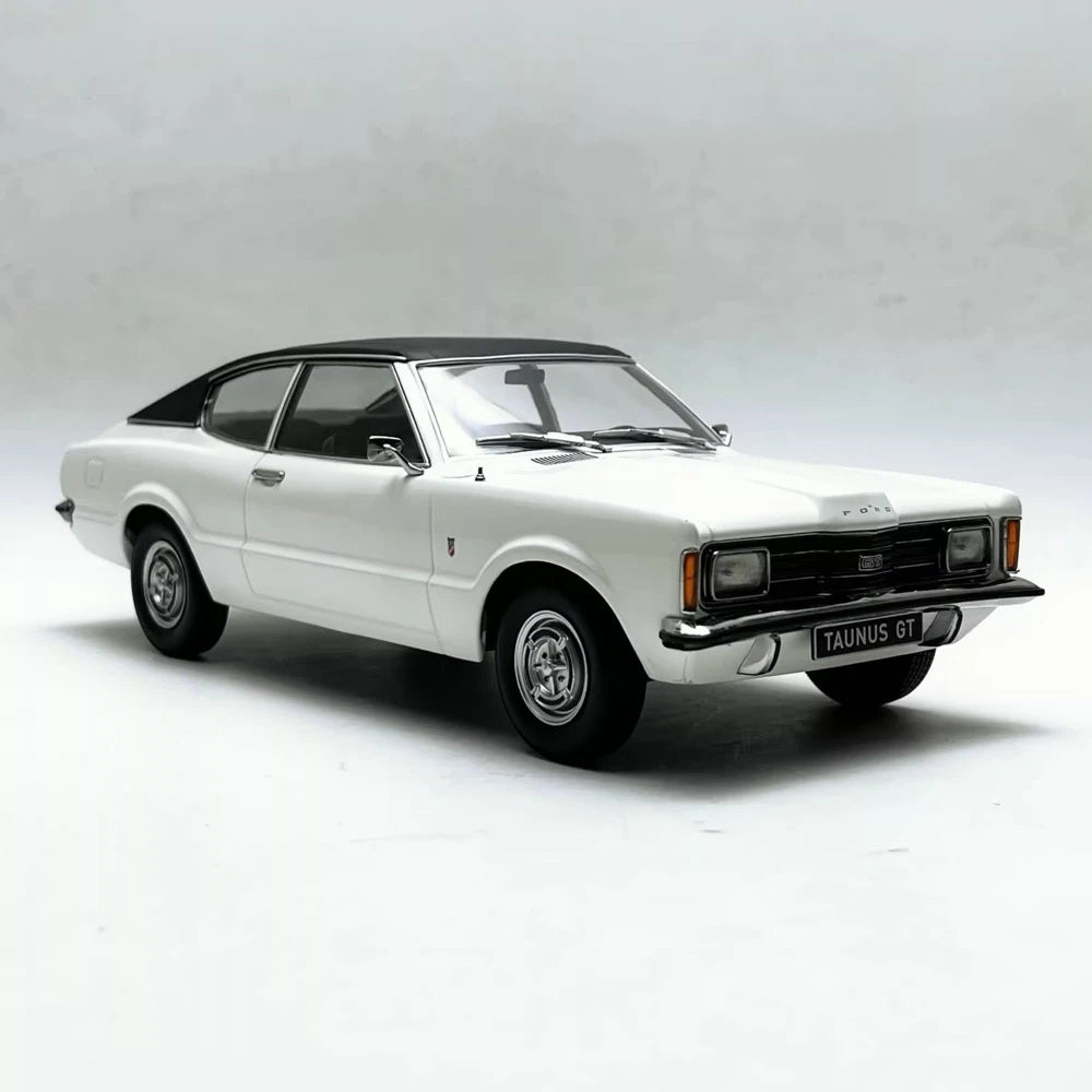 [KK Scale] 1:18 Ford 1971 Taunus GT White Model Car Die-Cast
