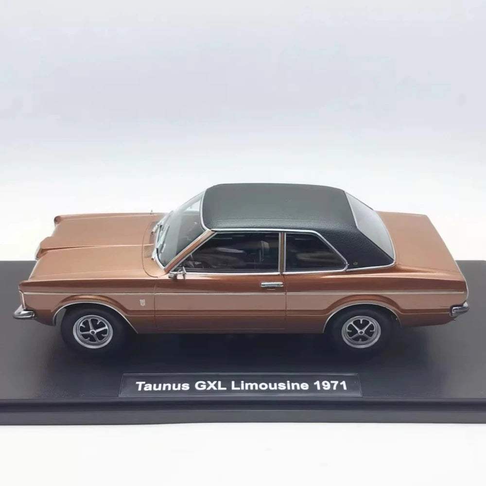 [KK Scale] 1:18 Ford 1971 Taunus GXL Brown Model Car Die-Cast