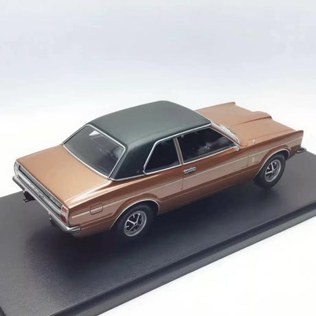 [KK Schaal] 1:18 Ford 1971 Taunus GXL bruin modelauto Die-Cast