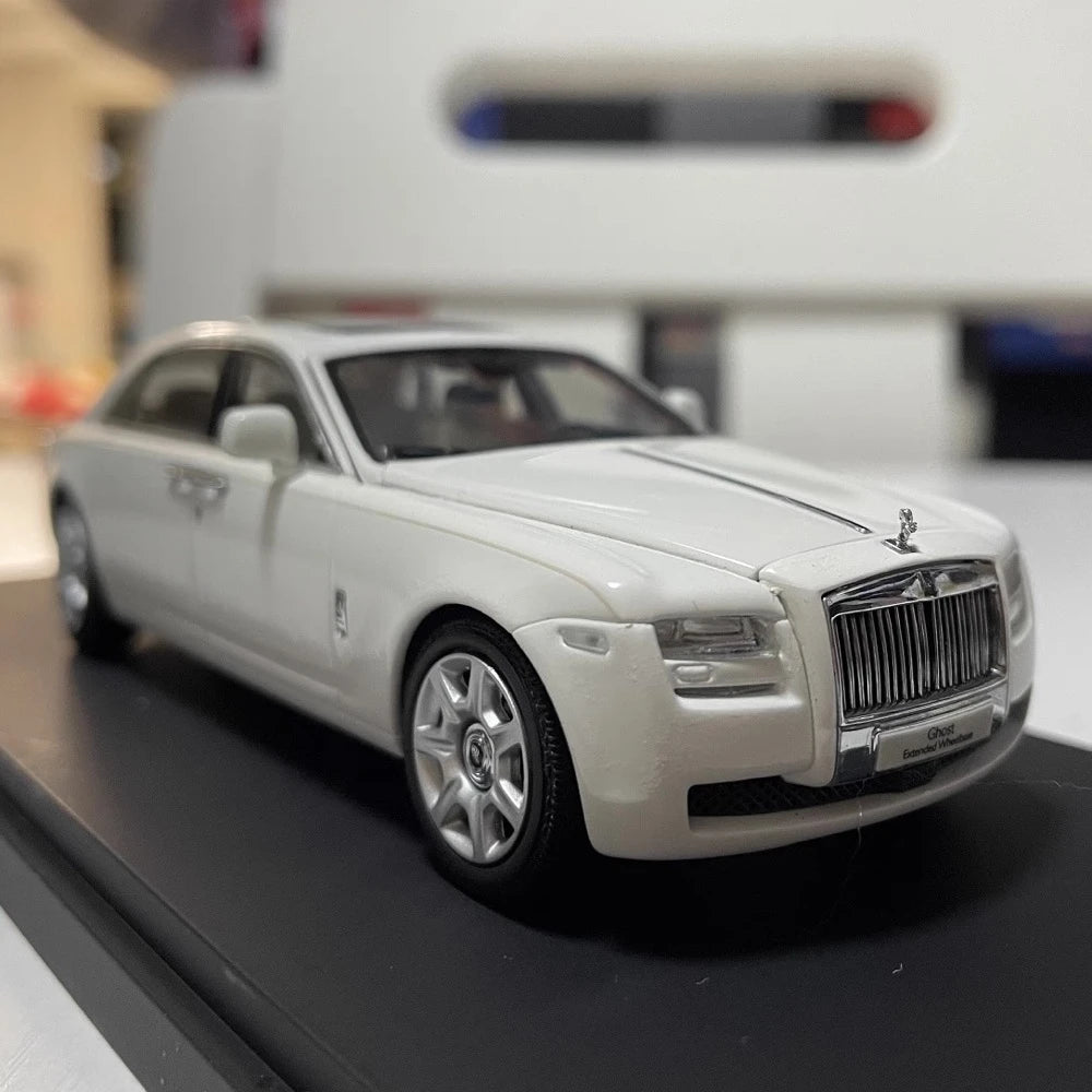 [Kyosho] 1:43 Rolls-Royce 2009 Ghost White Model Car Die-Cast