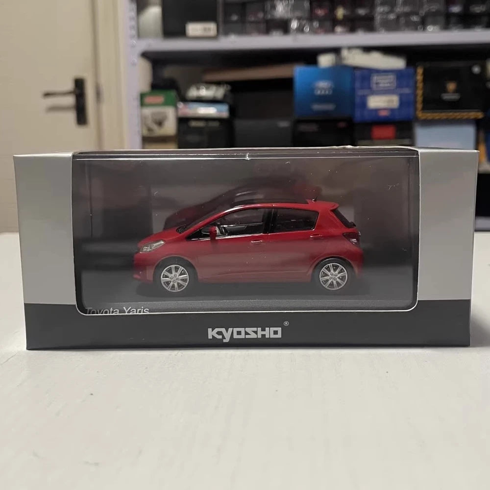 [Kyosho] 1:43 Toyota 2010 Yaris XP130 Red Model Car Die-Cast