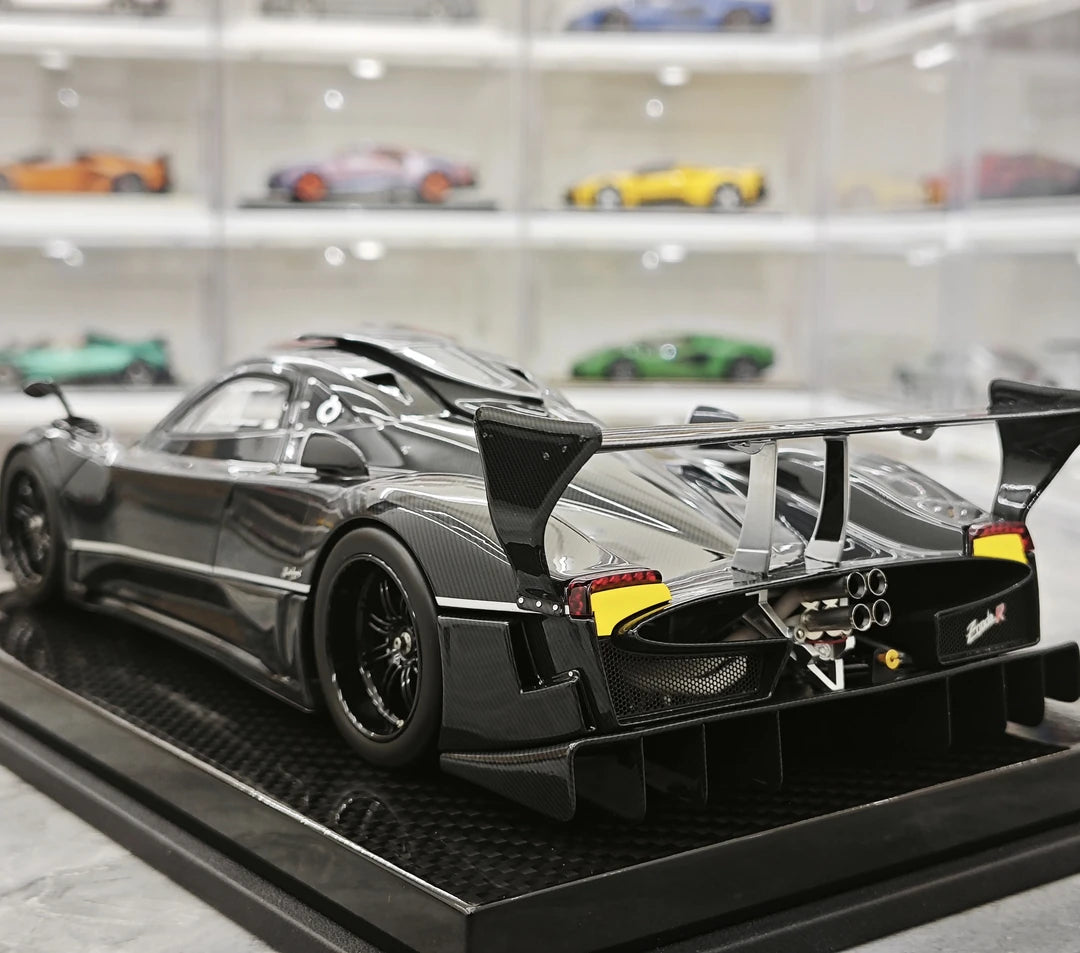 Kash Pagani 2009 Zonda R Lucidy Black 1:18 – Resina da collezione per modelli in resina