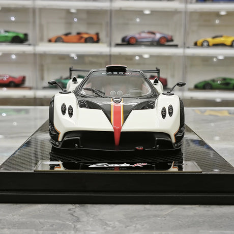 Kash Pagani 2009 Zonda R White 1:18 – Resina modello in resina collezionabile