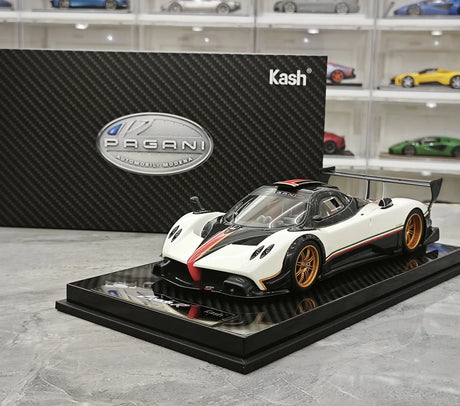 Kash Pagani 2009 Zonda R White 1:18 – Resina modello in resina collezionabile