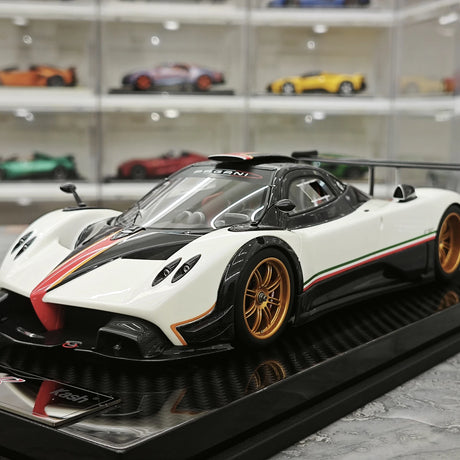 Kash Pagani 2009 Zonda R White 1:18 – Resina modello in resina collezionabile