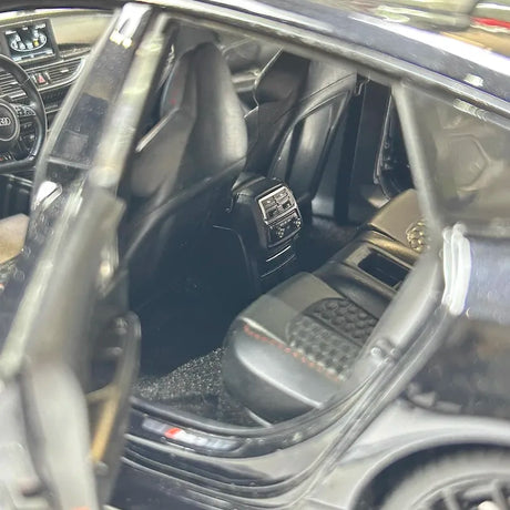[KengFai] 1:18 Audi 2013 RS7 Sportback C7 Black Model Car Die-Cast