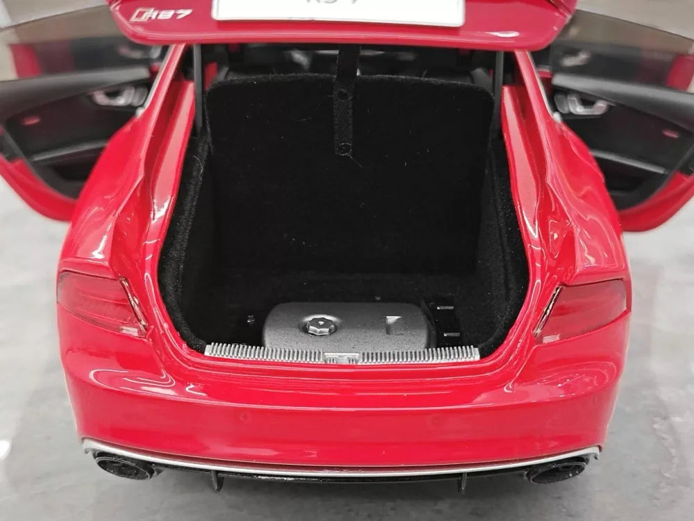 [KengFai] 1:18 Audi 2013 RS7 Sportback C7 Red Model Car Die-Cast