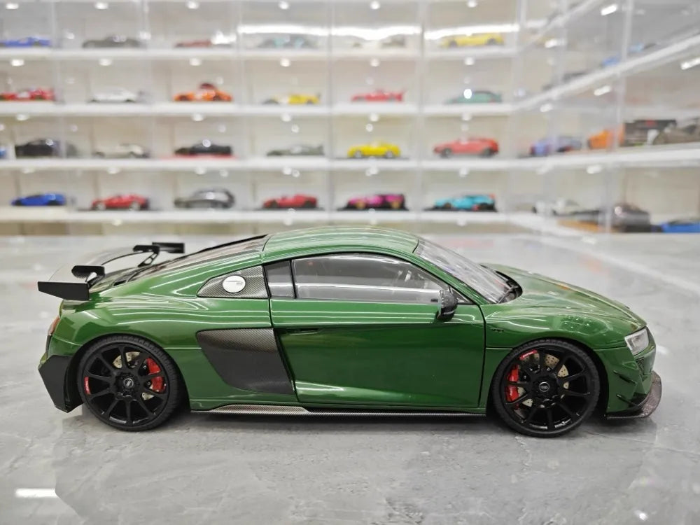 [KengFai] 1:18 Audi 2021 R8 GT RWD Green Model Car Die-Cast