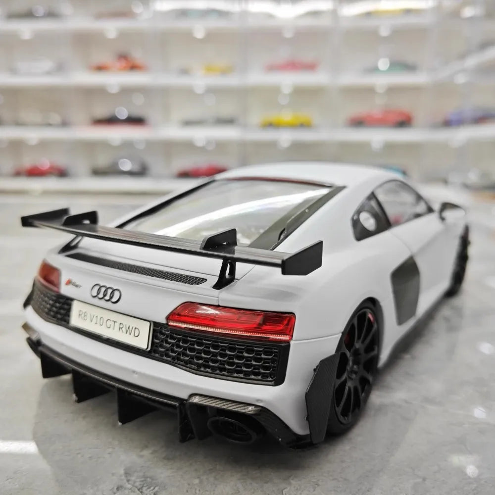 [KengFai] 1:18 Audi 2021 R8 GT RWD White Model Car Die-Cast