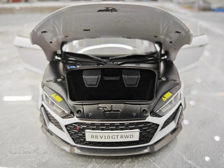 [KengFai] 1:18 Audi 2021 R8 GT RWD White Model Car Die-Cast