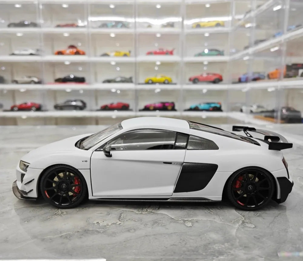 [KengFai] 1:18 Audi 2021 R8 GT RWD valkoinen pienoismalli Die-Cast