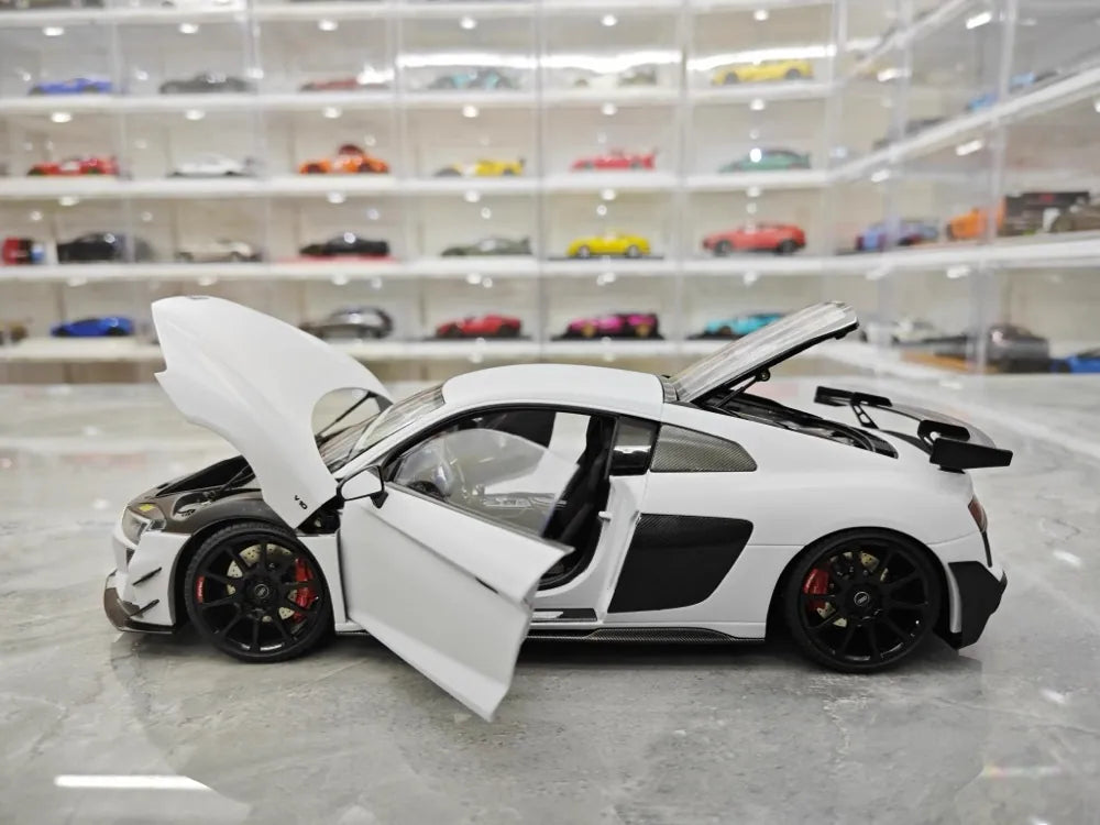 [KengFai] 1:18 Audi 2021 R8 GT RWD valkoinen pienoismalli Die-Cast