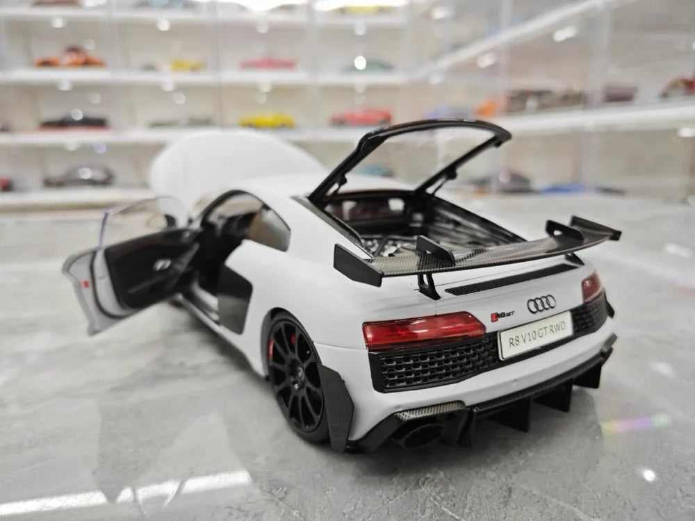 [KengFai] 1:18 Audi 2021 R8 GT RWD White Model Car Die-Cast