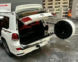 [KengFai] 1:18 Toyota 2021 Land Cruiser LC200 White Model Car Die-Cast