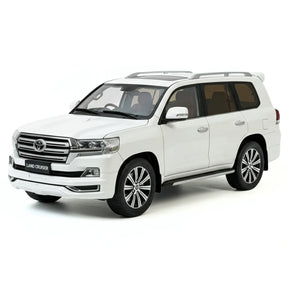 [KengFai] 1:18 Toyota 2021 Land Cruiser LC200 White Model Car Die-Cast