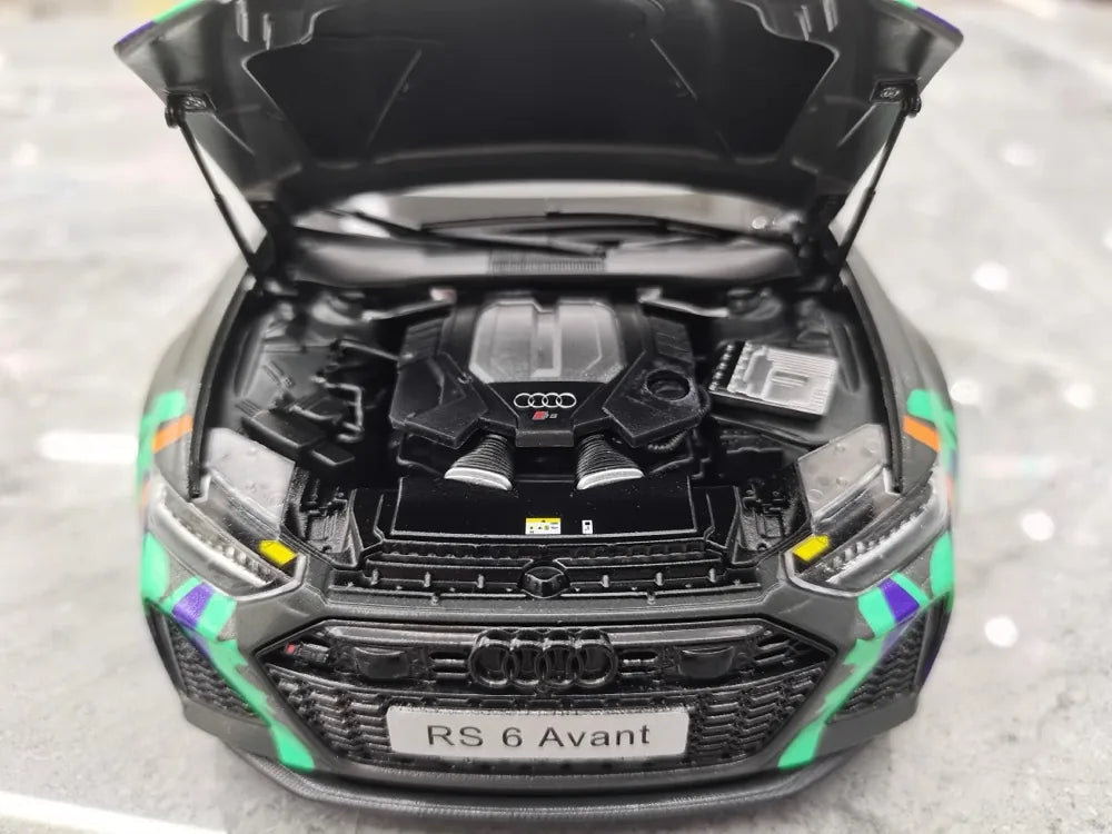 [Kiloworks] 1:18 Audi 2021 RS6 Avant C8 HKS Model Car Die-Cast
