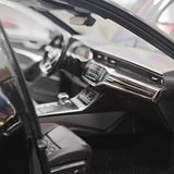 [KiloWorks] 1:18 Audi 2021 RS6 Avant DarwinPRO musta pienoismalli Die-Cast