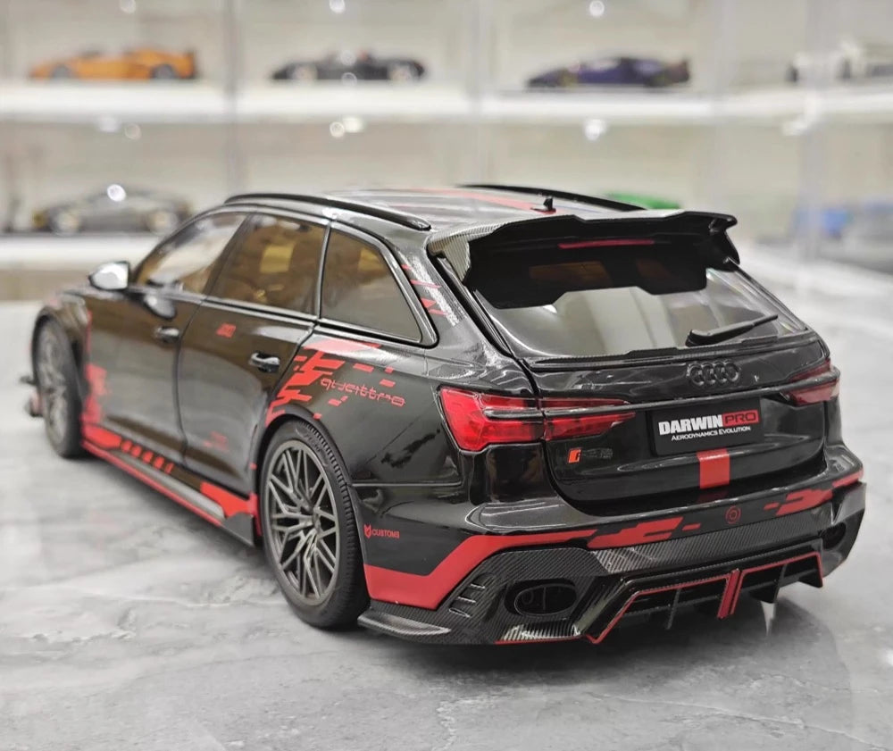 [KiloWorks] 1:18 Audi 2021 RS6 Avant DarwinPRO Black Model Car Die-Cast