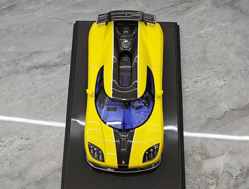 1:18 Koenigsegg 2006 CCX Die Cast Model Car