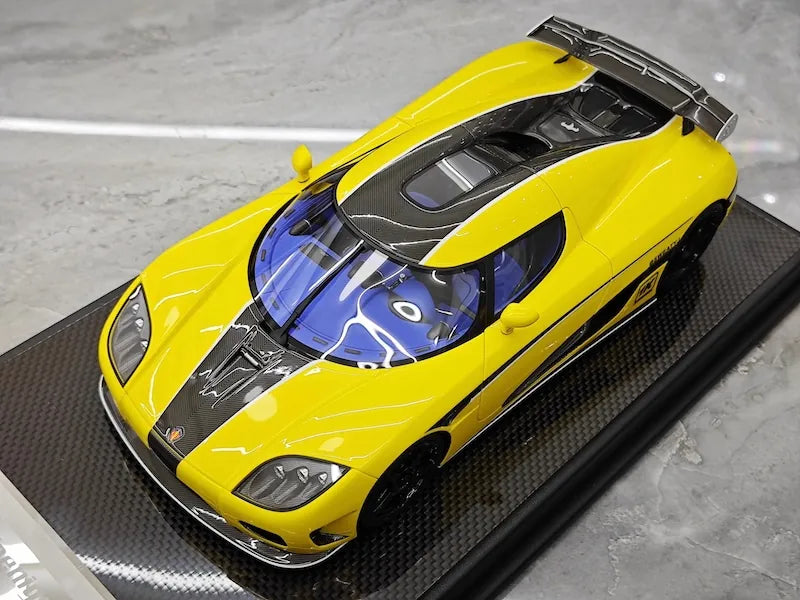 1:18 Koenigsegg 2006 CCX Die Cast Model Car