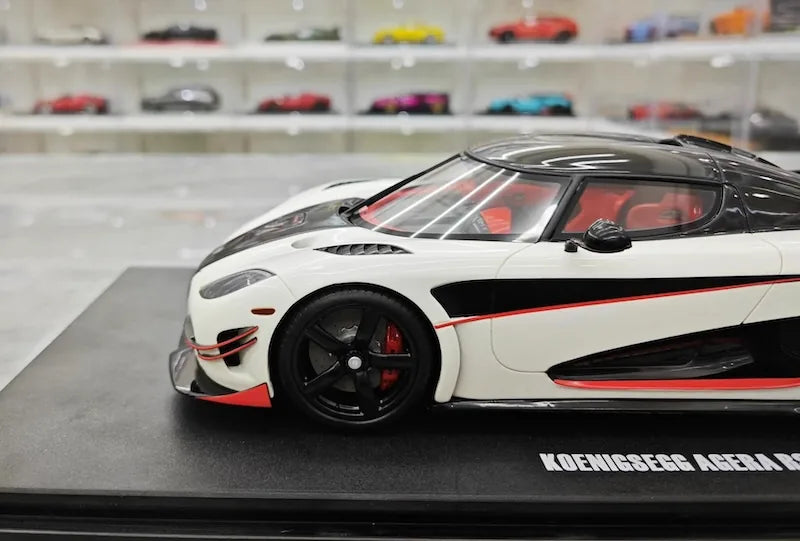 1:18 Koenigsegg 2016 Agera RS Die Cast Model Car