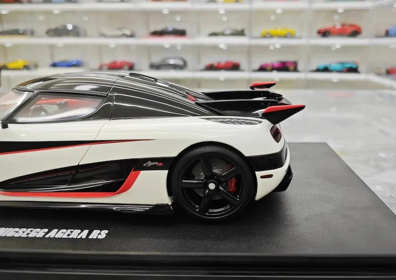 1:18 Koenigsegg 2016 Agera RS Die Cast Model Car