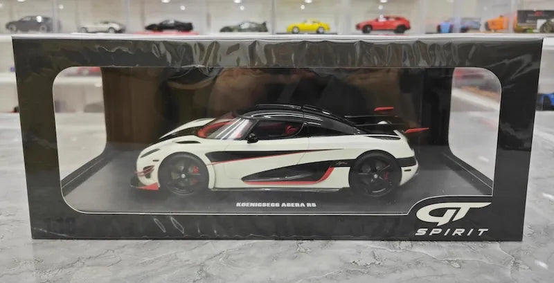 1:18 Koenigsegg 2016 Agera RS Die Cast Model Car