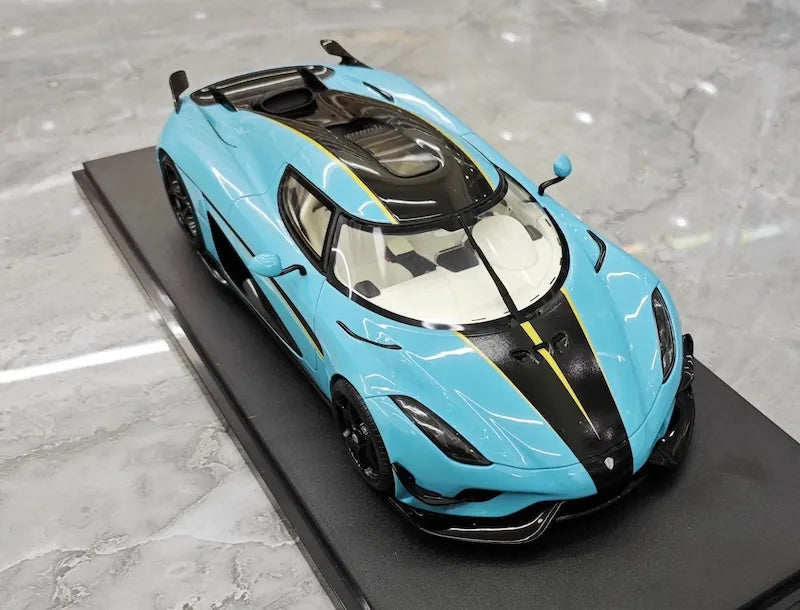 1:18 Koenigsegg 2020 Regera Die Cast Model Car
