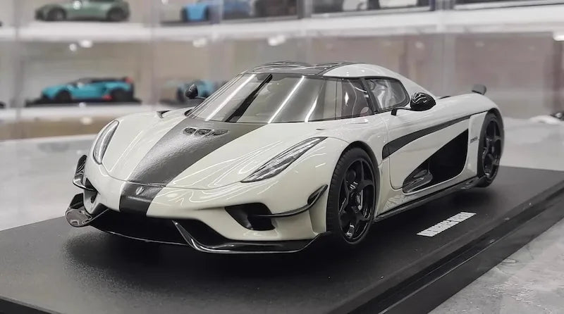 1:18 Koenigsegg 2020 Regera Die Cast Model Car