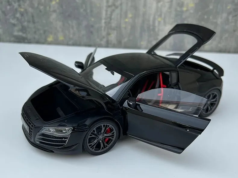 [Kyosho] 1:18 Audi 2011 R8 GT Black Model Car Die-Cast
