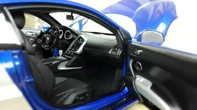 [Kyosho] 1:18 Audi 2011 R8 5.2 FSI Quattro Blue Model Car Die-Cast