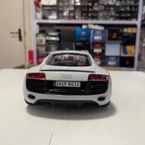 [Kyosho] 1:18 Audi 2011 R8 5.2 FSI Quattro White Model Car Die-Cast