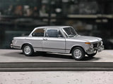 [Kyosho] 1:18 BMW 1971 2002 tii Silver Model Car Die-Cast