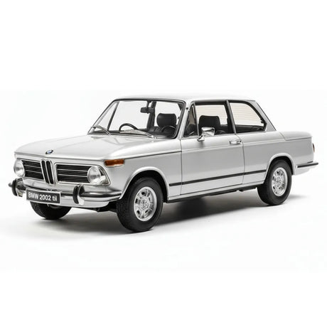 [Kyosho] 1:18 BMW 1971 2002 tii Silver Model Car Die-Cast